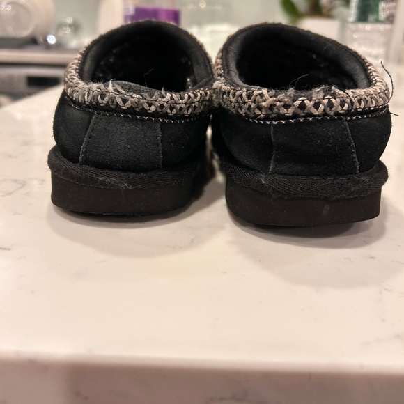 Ugg slippers for kids - Picture 4 of 4